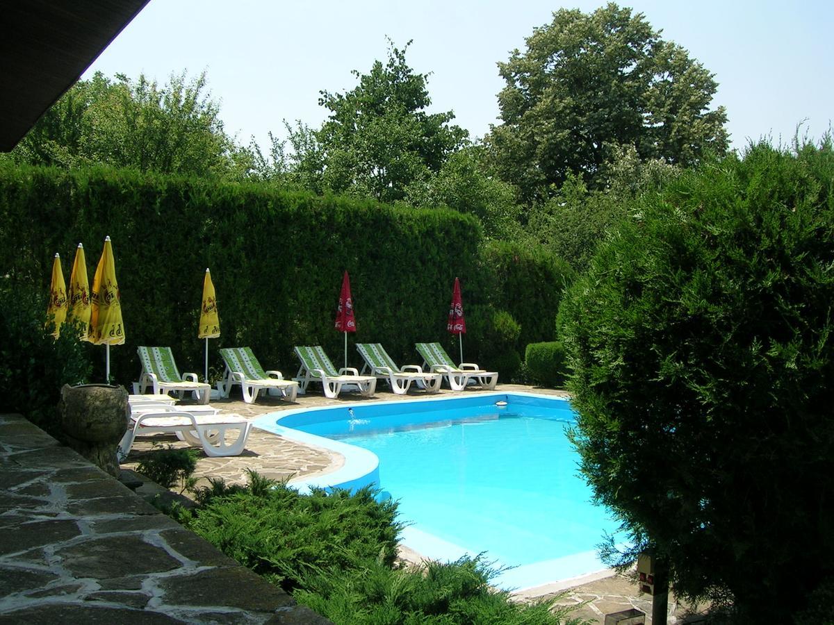 Complex Pristan In The Mountain Hotel Silkovci Kültér fotó