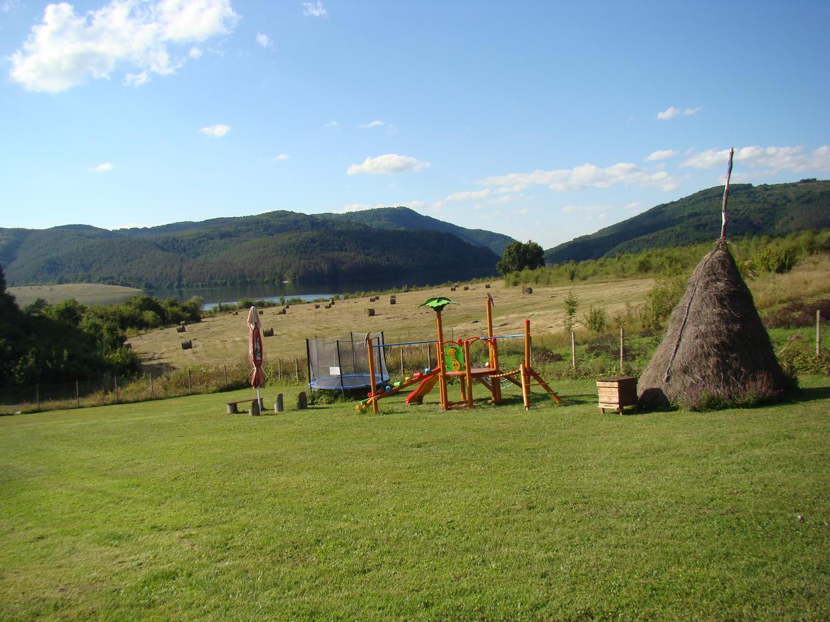 Complex Pristan In The Mountain Hotel Silkovci Kültér fotó