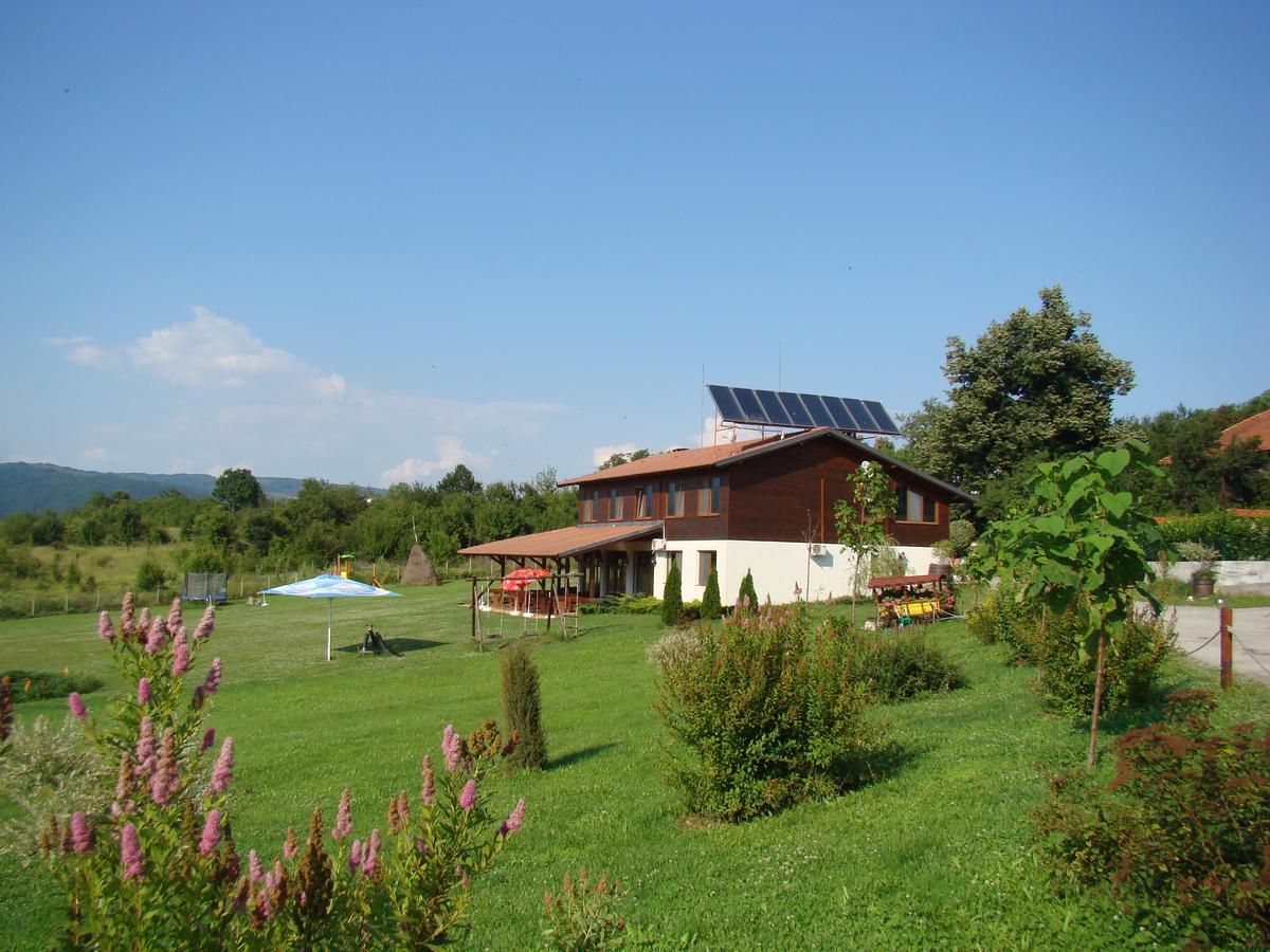 Complex Pristan In The Mountain Hotel Silkovci Kültér fotó